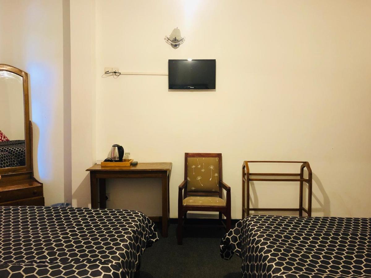 New Royal Mount Hotel 누와라 엘리야 외부 사진